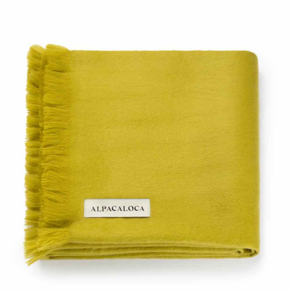 alpaca loca sjaal slim golden green