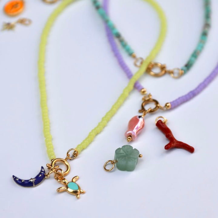 widaro ketting pastel yellow/lila beads (goud/zilver)