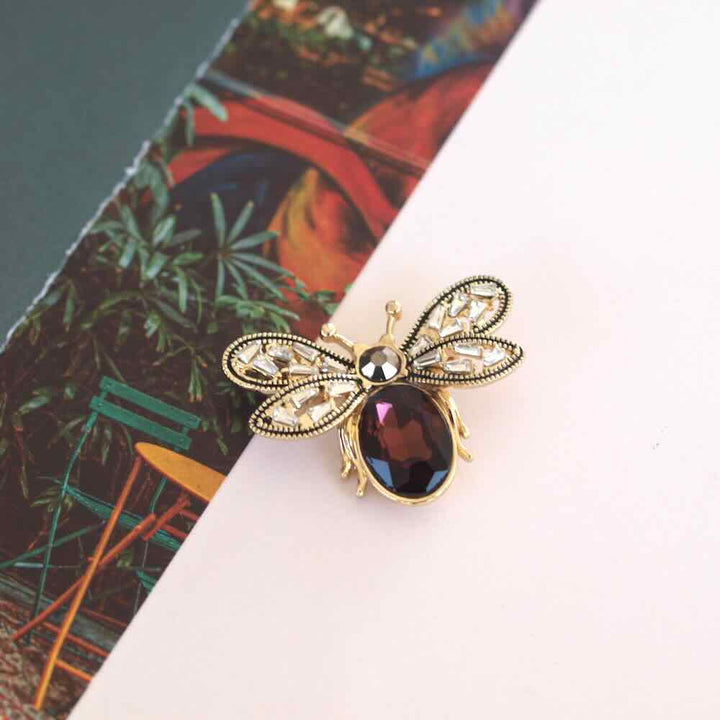 broche dark red butterfly