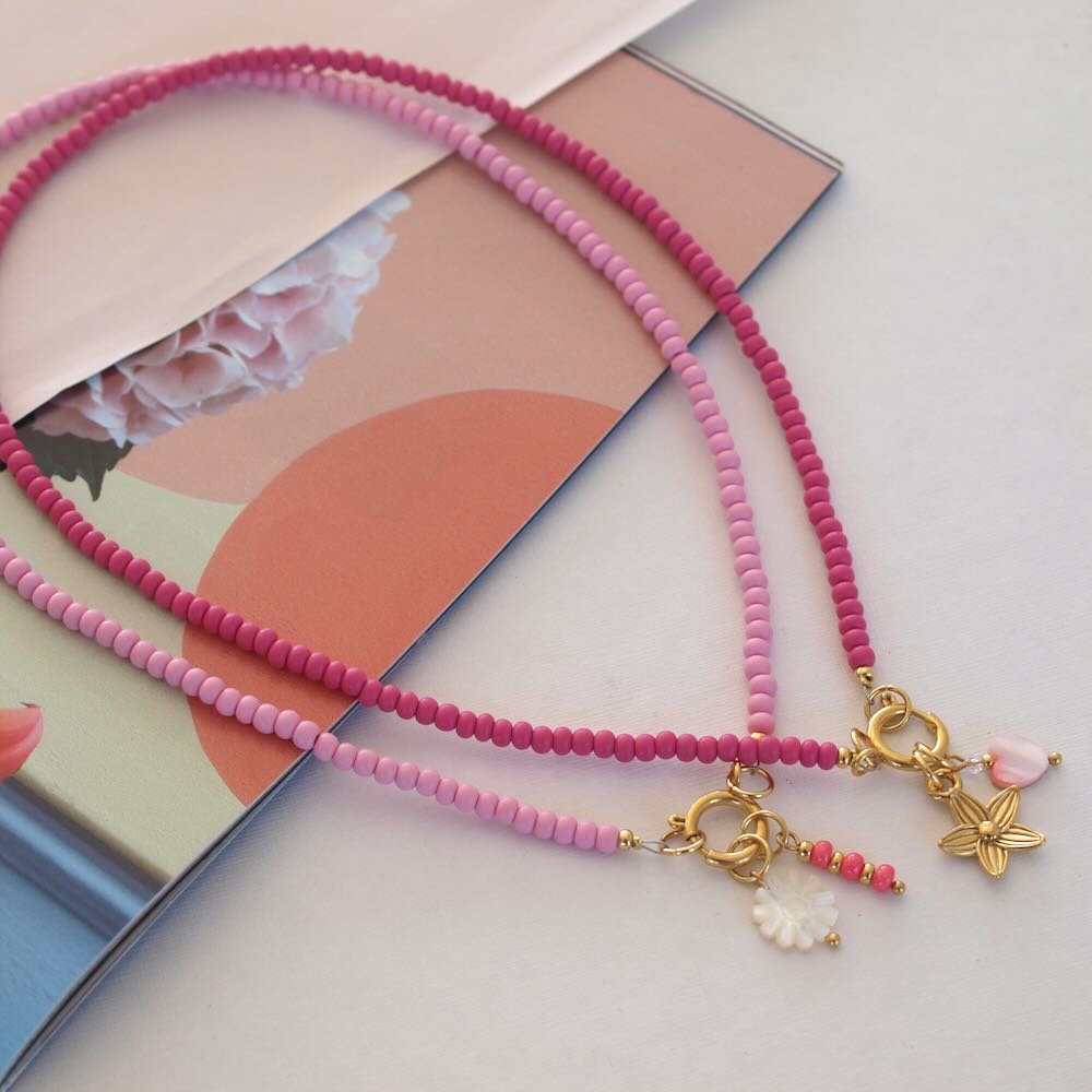 Widaro ketting mat fuchsia/pink beads (Goud/zilver)