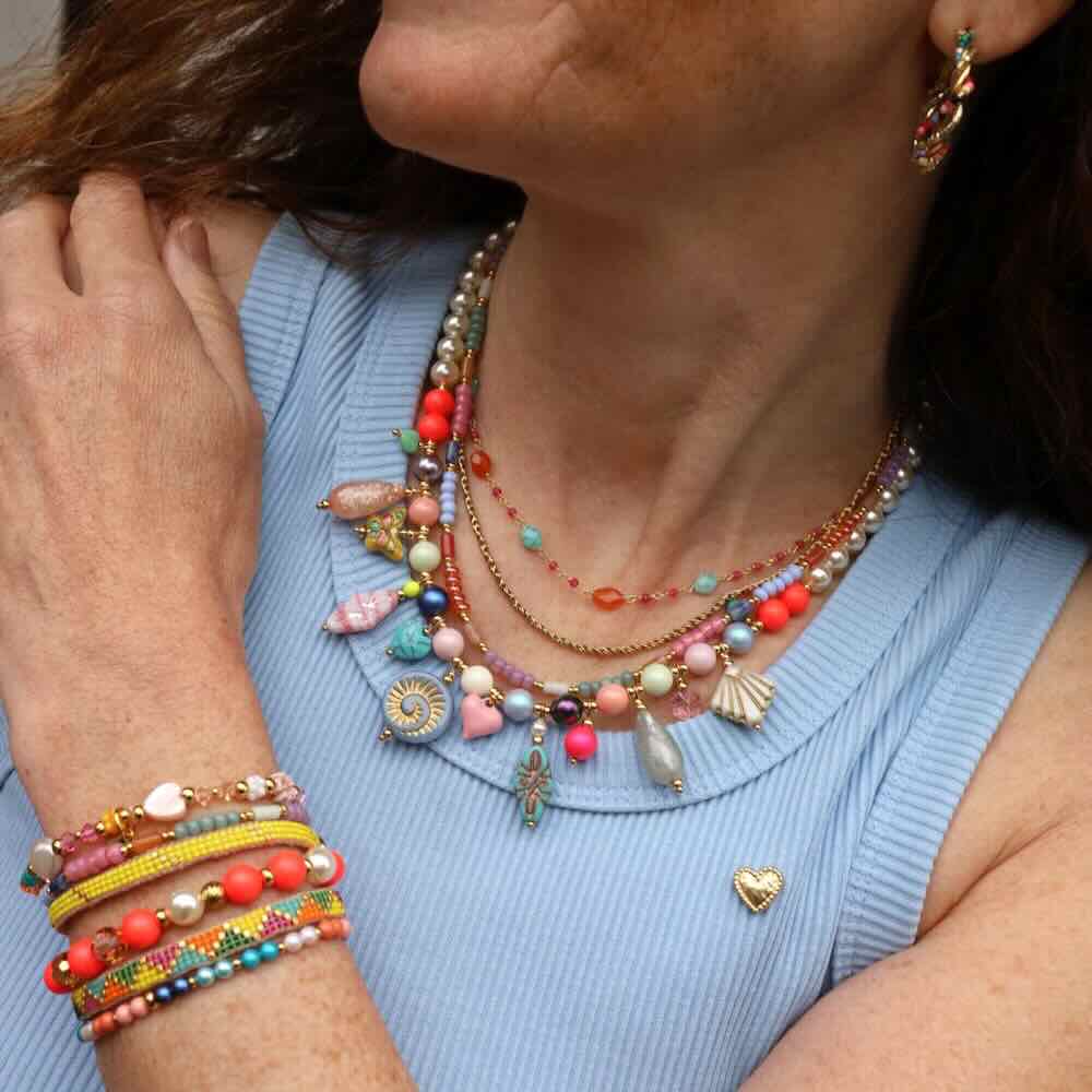 widaro ketting pastel tones