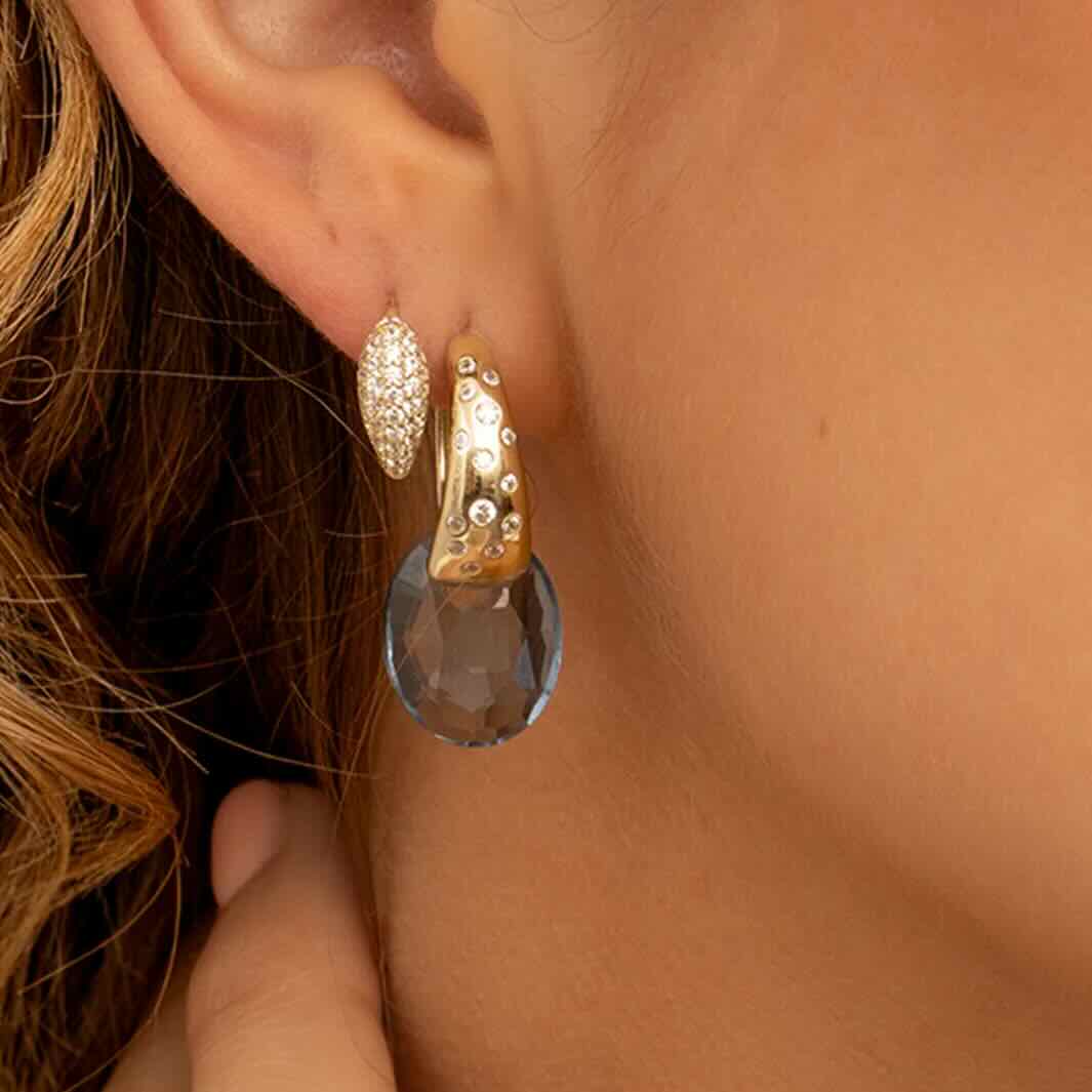 sparkling jewels hangers small oval ice blue quartz
