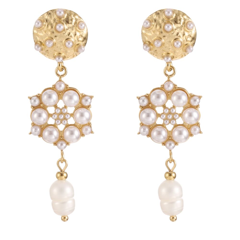 rose & camellia oorbellen pearl stones