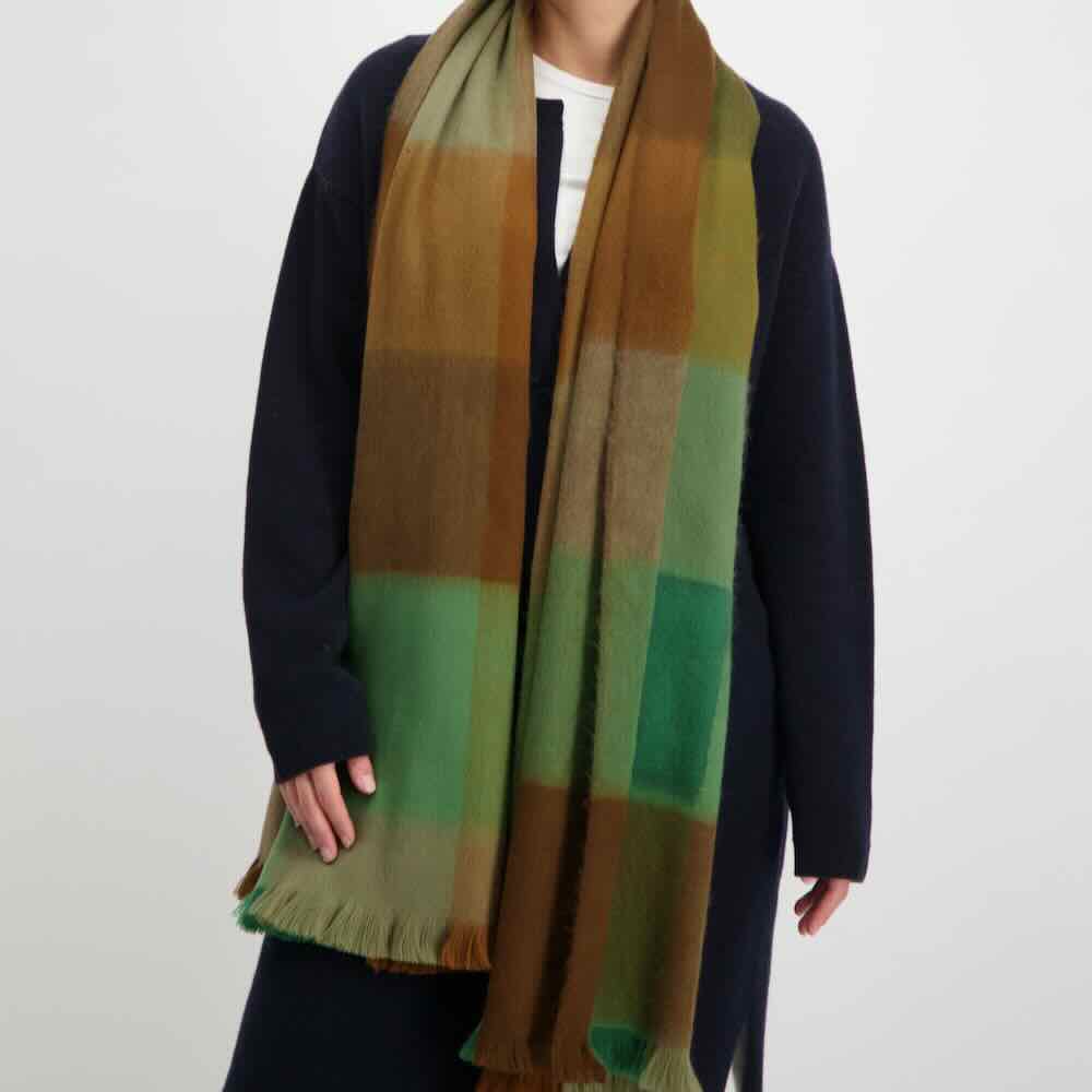 alpaca loca sjaal blocked green,brown, naturels