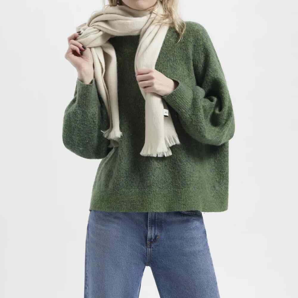 alpaca loca sjaal slim beige