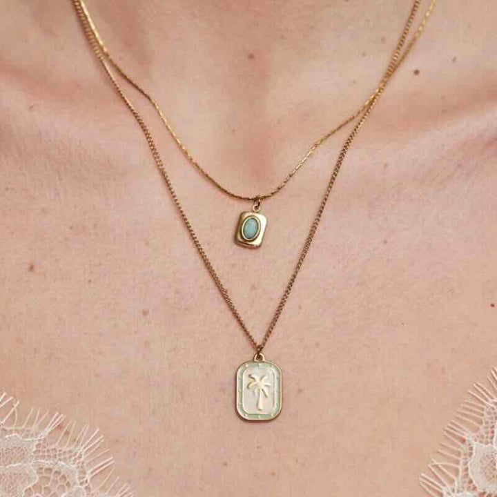 Ellen Beekmans ketting met palm hanger
