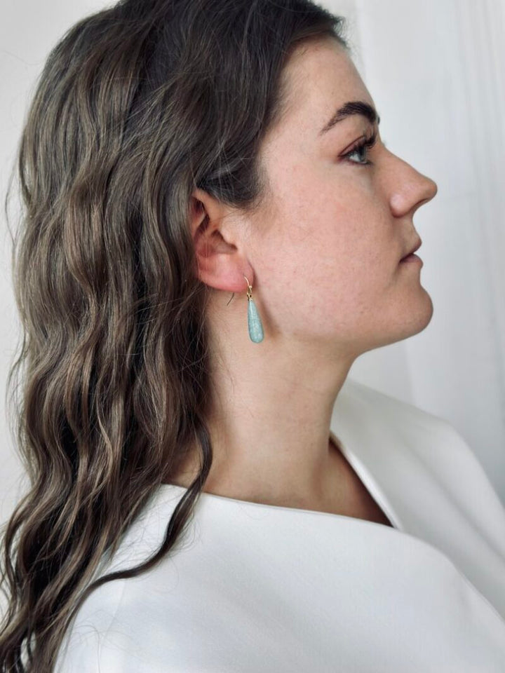 Ellen Beekmans oorbellen gemstone pegel zeegroen-melee