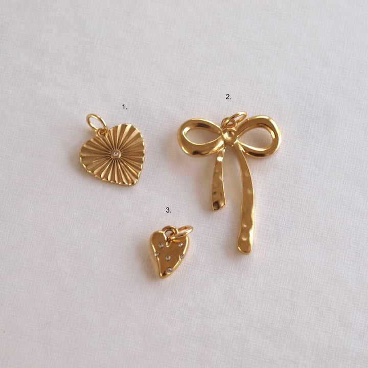 bedels hearts and bow (kies je soort)