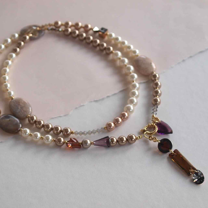 widaro lange ketting pearls and pretty stones