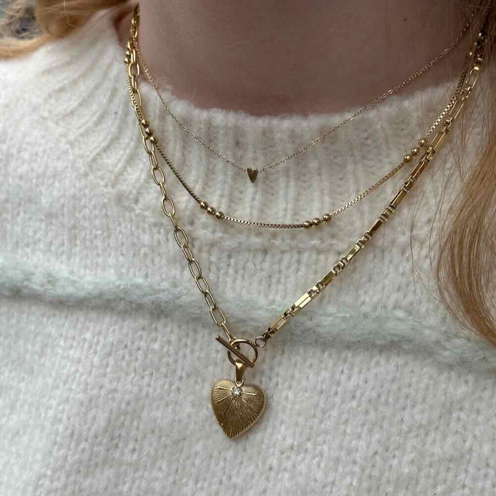 rose & camellia ketting gold heart