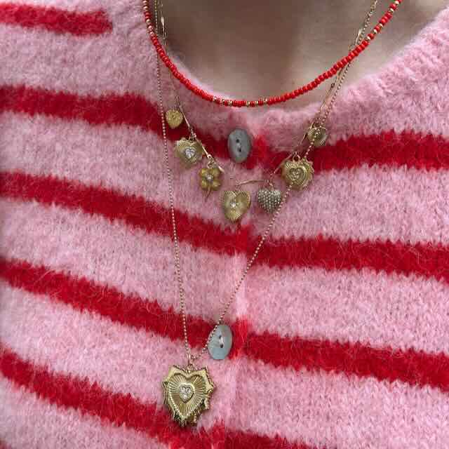 rose & camellia ketting so much pretty charms