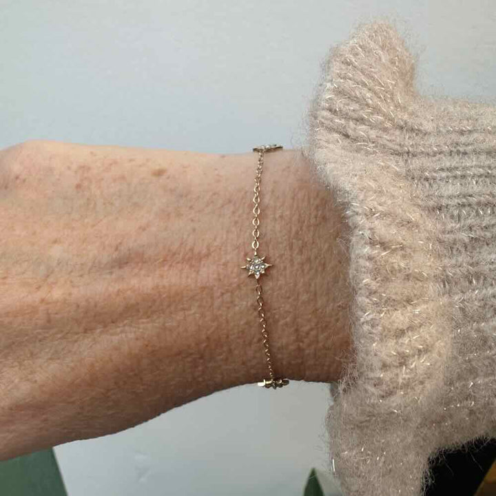 Rose & Camellia armband three stars