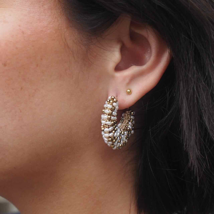 gas bijoux oorbellen izzia mother of pearl