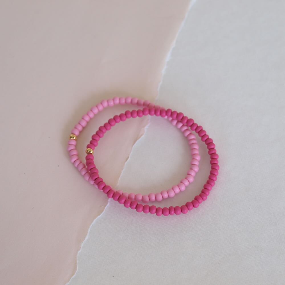 Widaro armband mat fuchsia/pink beads (Goud/zilver)