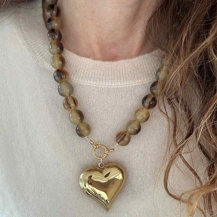 bedel pretty big golden heart