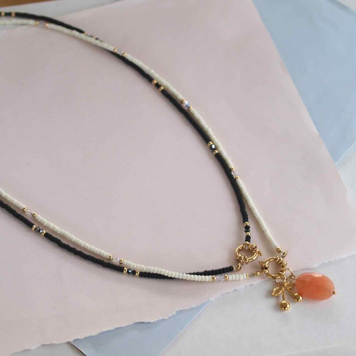 widaro lange ketting black/off white 60 cm