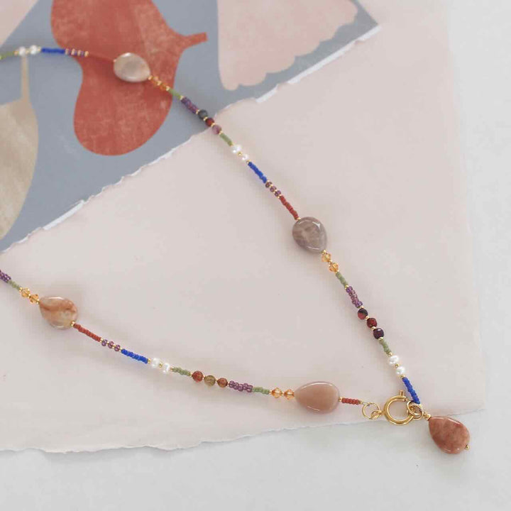 widaro ketting colourful stones