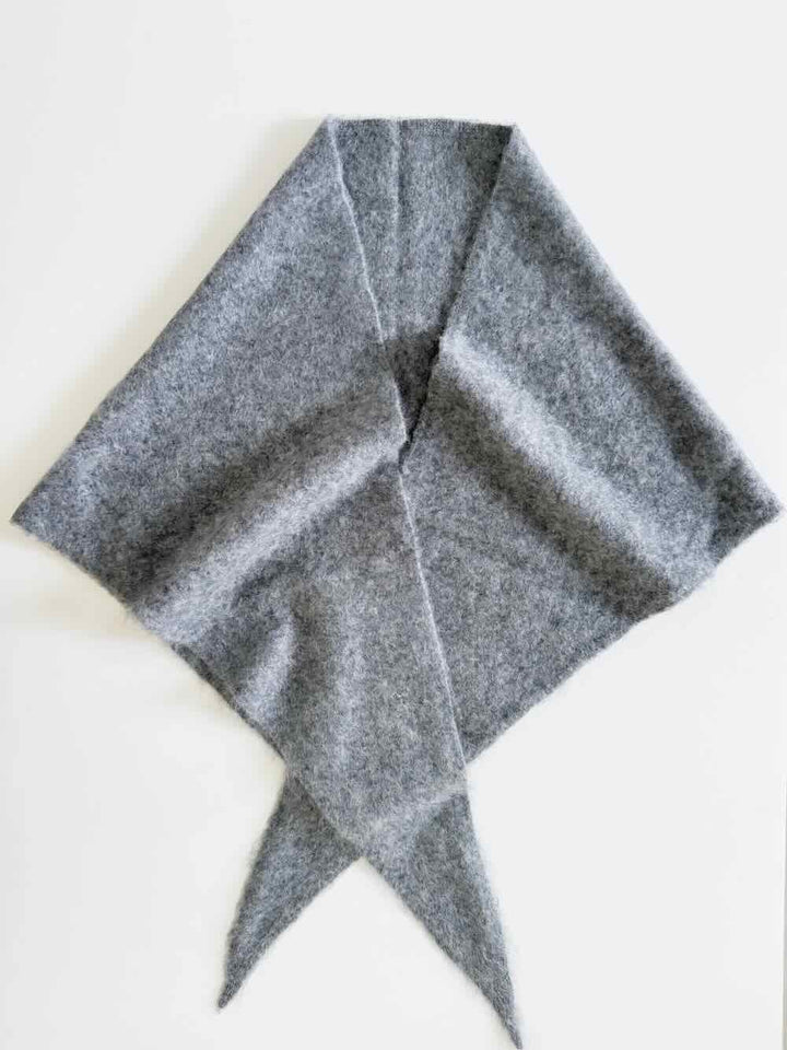 sjaalmania sjaal cosy triangle 100% brushed cashmere feather