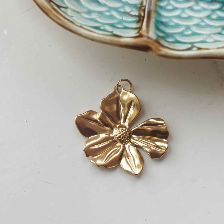 widaro bedel fall flower gold