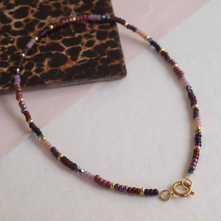widaro ketting lots of purple (kies je ketting)