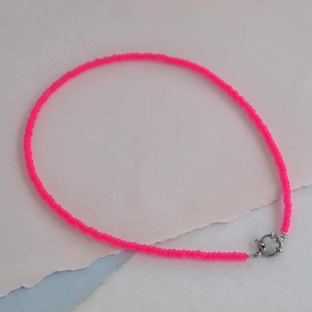 widaro ketting light orange/neon pink beads