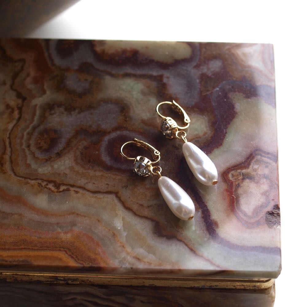 widaro oorbellen pearl drop