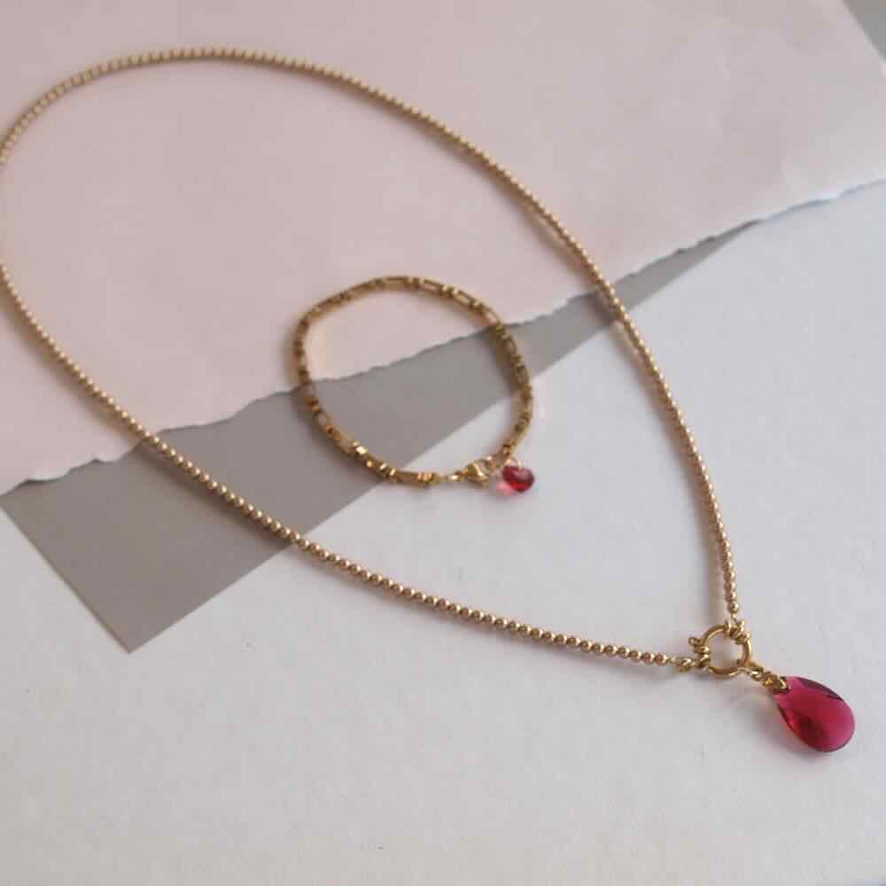 widaro halflange ketting pearl gold