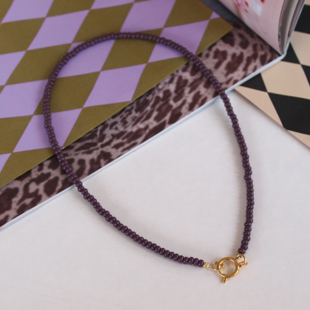 widaro ketting matte brown/ purple beads (kies je kleur)
