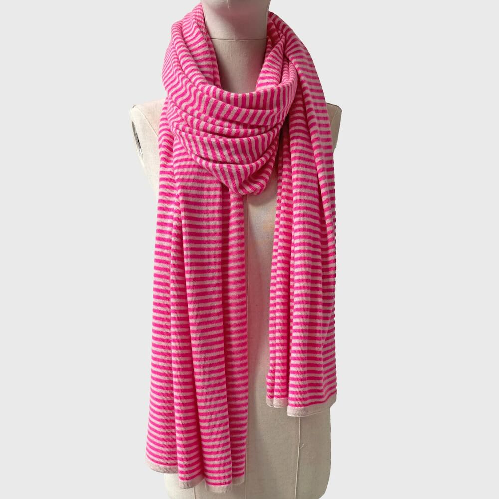 sjaalmania cosy chic stripes neon pink light sand