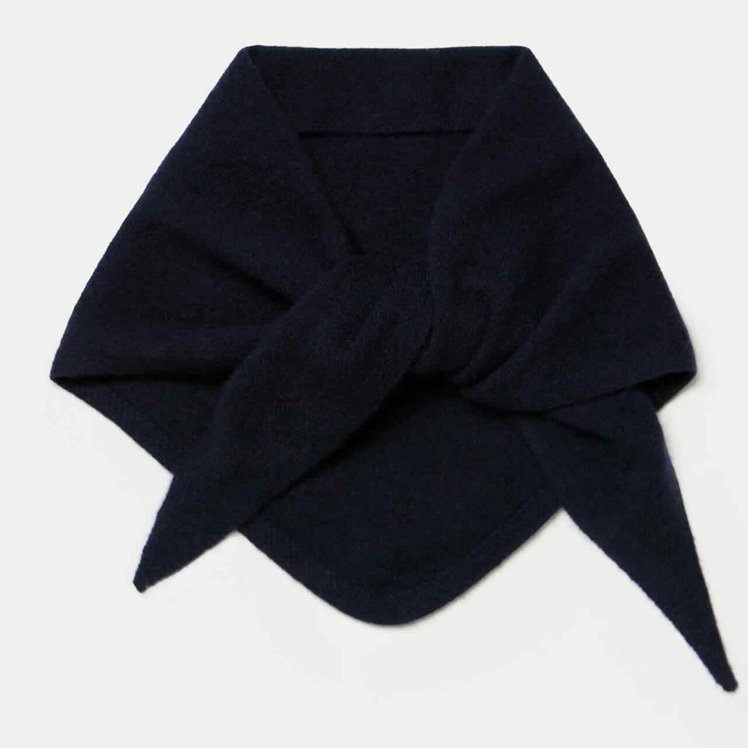 sjaalmania sjaal cosy triangle small midnight navy