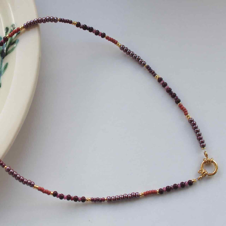 widaro ketting winter red tones