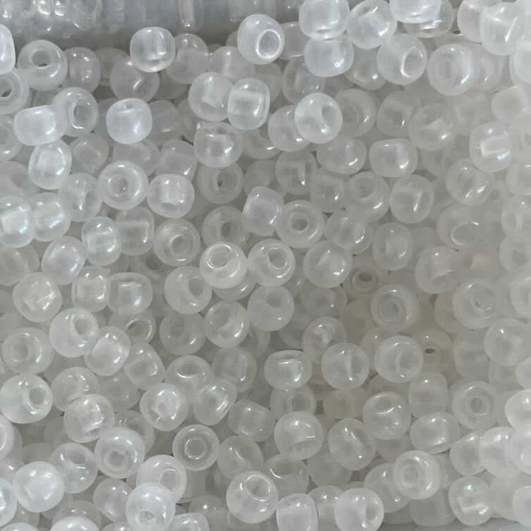 rocailles 6/0 transparant smokey wit met ab coating
