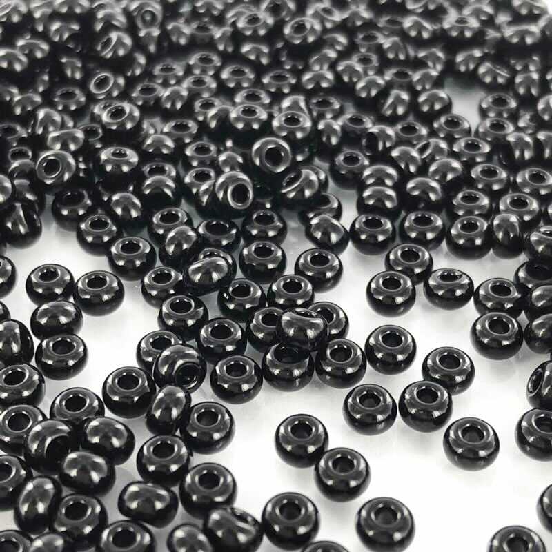 rocailles 6/0 opaque black